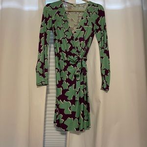 DVF wrap dress. Good condition.